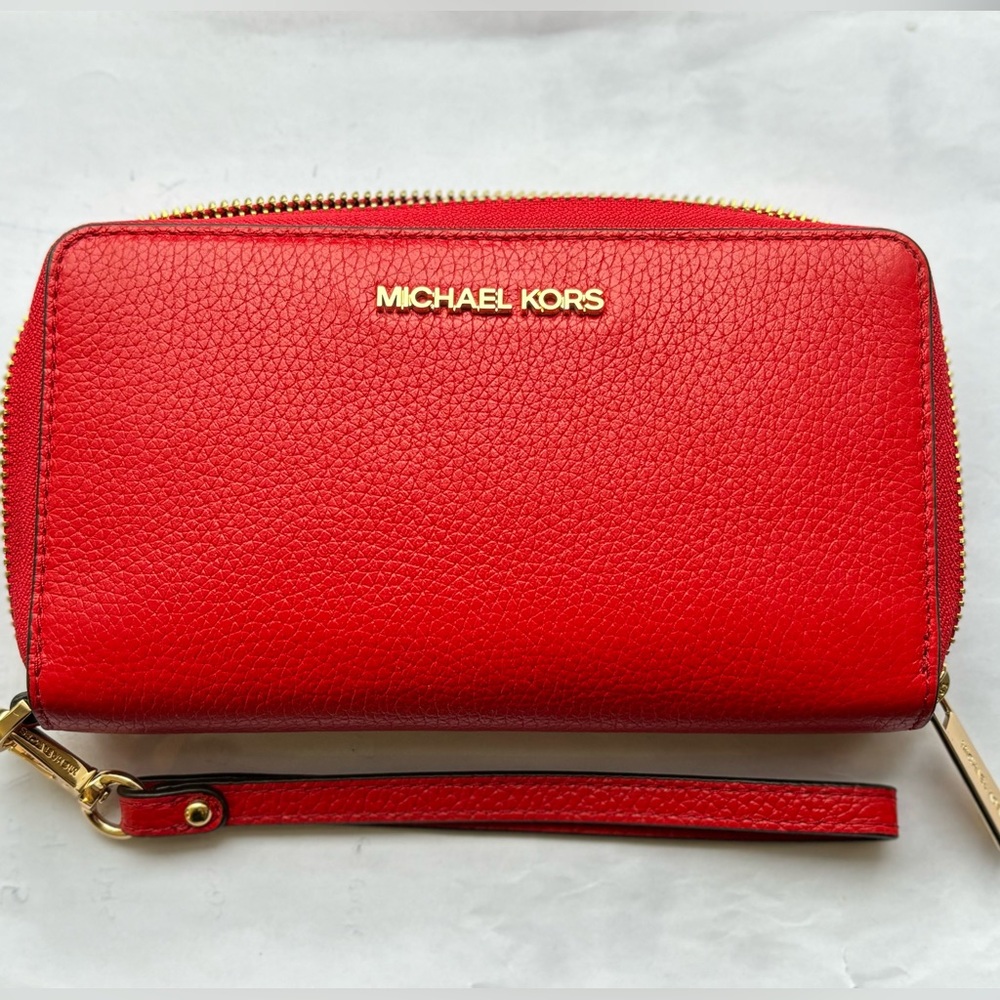 MICHAEL KORS_ Large Logo and Leather Wristlet